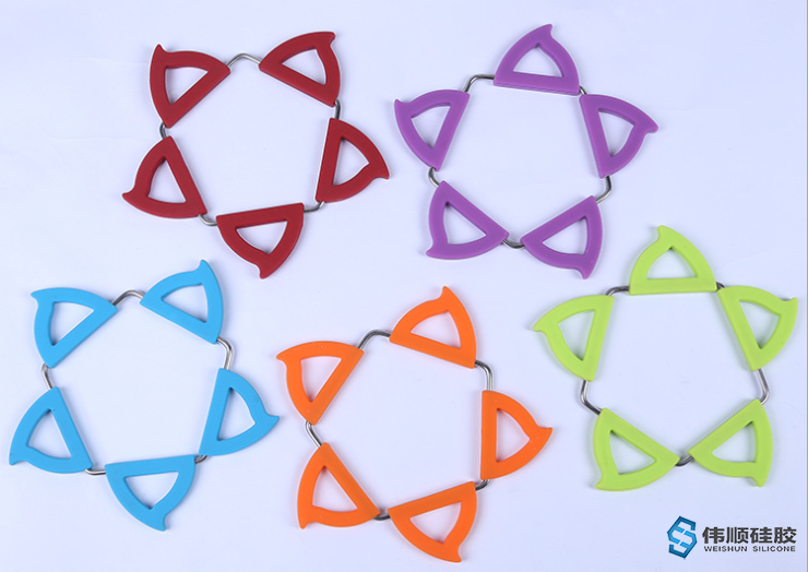 硅膠餐墊的質(zhì)量 硅膠餐墊的質(zhì)量