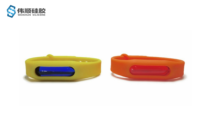 什么樣的硅膠制品質(zhì)量好，硅膠質(zhì)量好壞判定標(biāo)準(zhǔn)