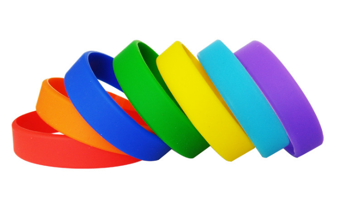 定制硅膠手環(huán)應(yīng)該注意什么？