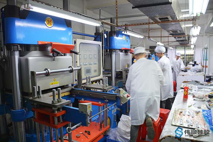 模壓成型工藝,模壓成型工藝的優(yōu)缺點(diǎn) 模壓成型工藝,模壓成型工藝的優(yōu)缺點(diǎn)