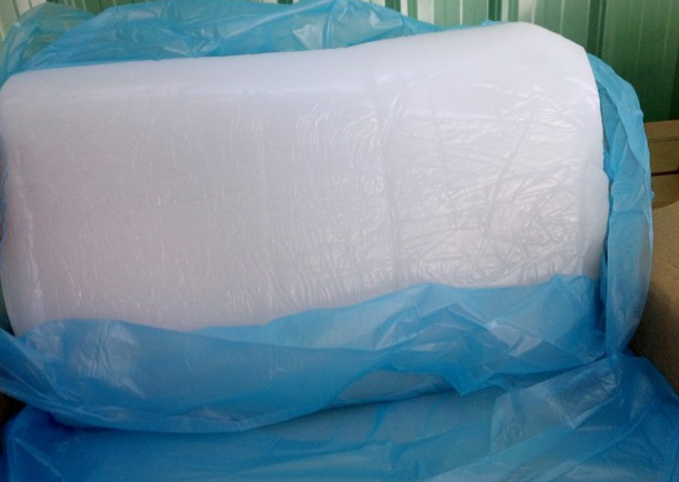 液態(tài)硅膠好還是固態(tài)硅膠好,液態(tài)硅膠和固態(tài)硅膠的區(qū)別,液態(tài)硅膠和固態(tài)硅膠的優(yōu)缺點(diǎn) 液態(tài)硅膠好還是固態(tài)硅膠好,液態(tài)硅膠和固態(tài)硅膠的區(qū)別,液態(tài)硅膠和固態(tài)硅膠的優(yōu)缺點(diǎn)