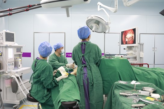 硅膠豐胸手術(shù)多少錢 硅膠豐胸手術(shù)多少錢